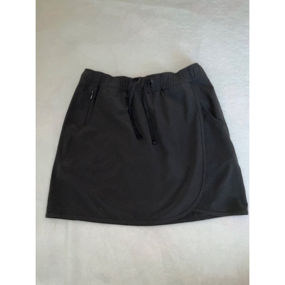 Patagonia sz. Small - Fleetwith Skort Black Activewear Wrap Front - Picture 2 of 8
